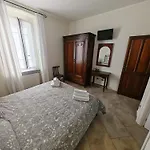 Πανσιόν Il Sogno Di Jo A 50 Mt Dal Mare 3*