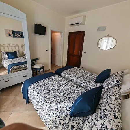 Il Sogno Di Jo A 50 Mt Dal Mare 3*